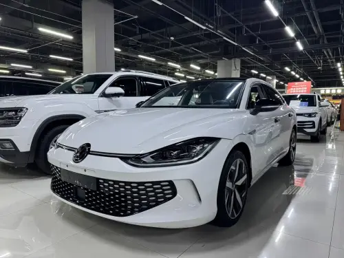 Volkswagen Lamando, 2023