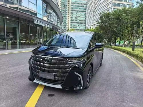 Toyota Alphard, 2026