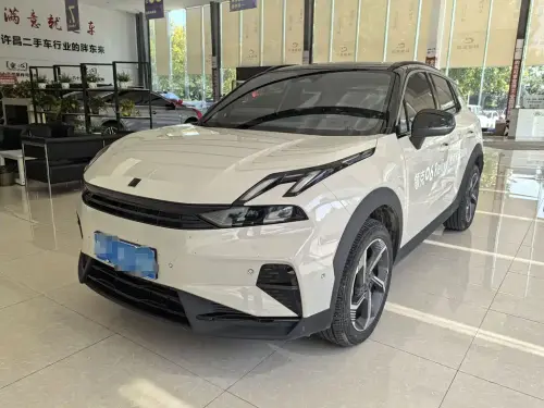 Lynk & Co 06, 2025