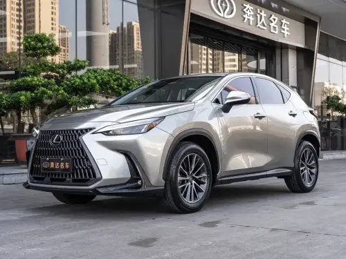 Lexus NX, 2023