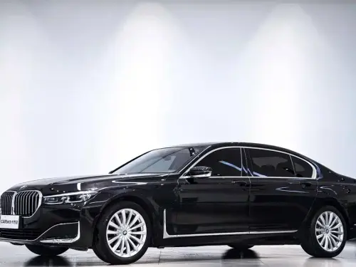 BMW 7-Series, 2021