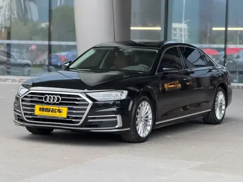 Audi A8, 2021