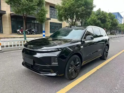 Li Auto L6, 2025