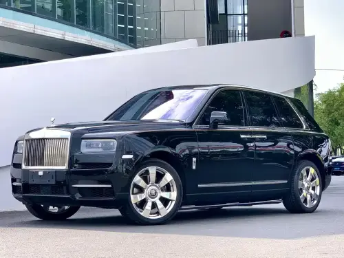 Rolls-Royce Cullinan, 2022
