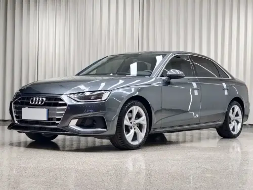 Audi A4, 2021