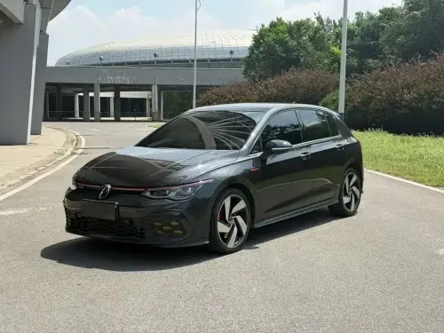 Volkswagen Golf GTI, 2023