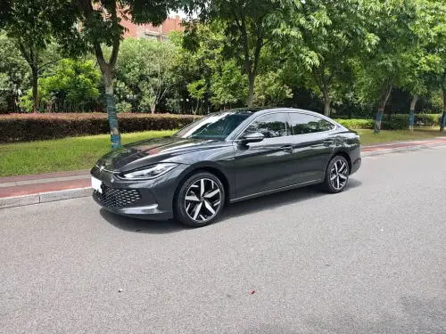 Volkswagen Lamando, 2023