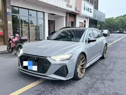 Audi RS6, 2022