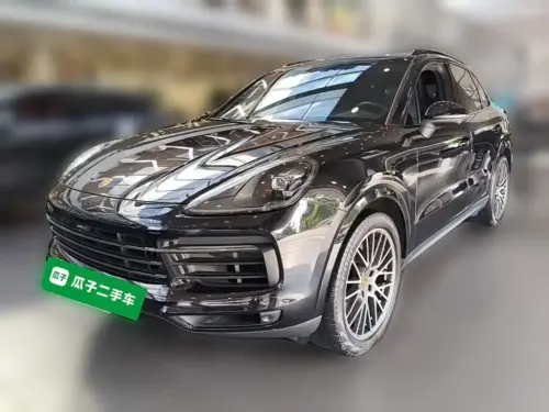 Porsche Cayenne, 2022