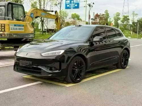 AITO M5, 2025
