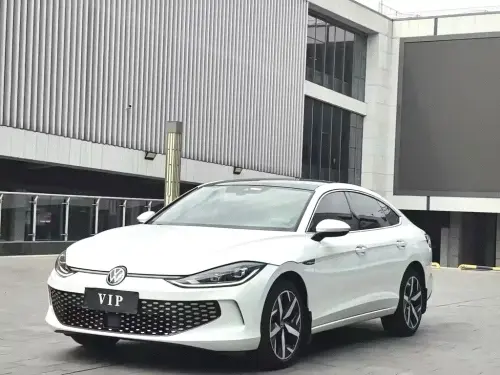 Volkswagen Lamando, 2023