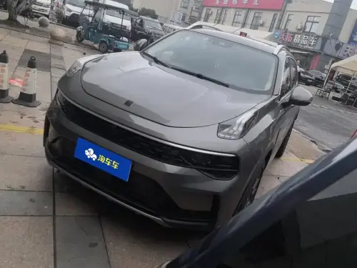 Lynk & Co 01, 2021