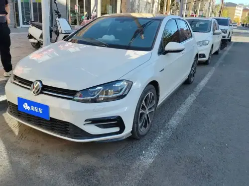 Volkswagen Golf, 2020