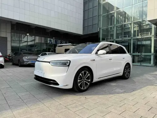 AITO M7, 2025