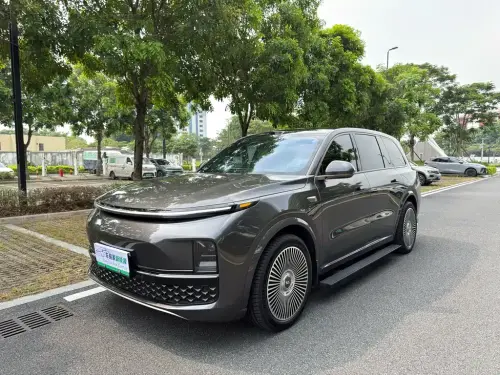 Li Auto L9, 2025