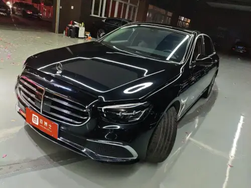 Mercedes-Benz E-Class, 2022