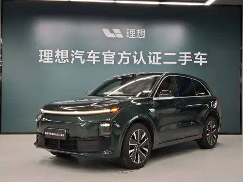 Li Auto L6, 2025