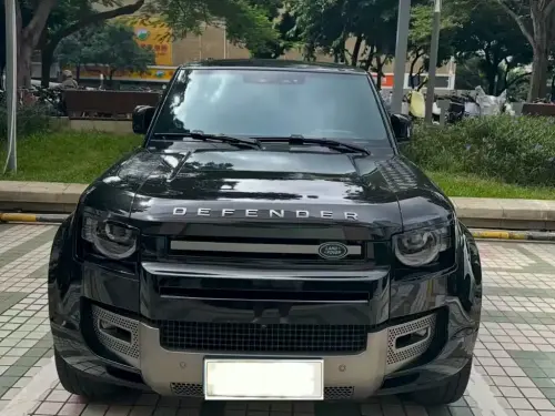 Land Rover Defender, 2021