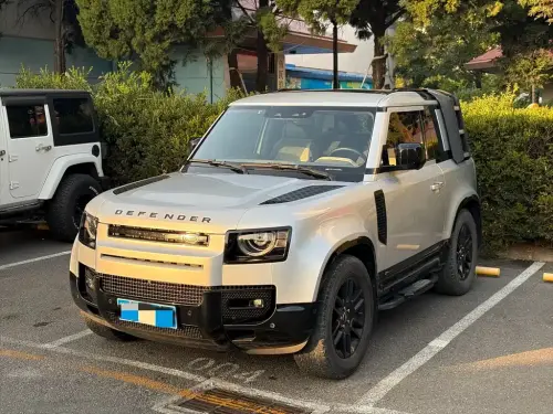 Land Rover Defender, 2021
