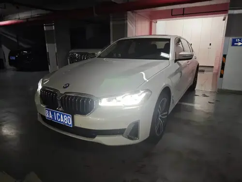 BMW 5-Series, 2021