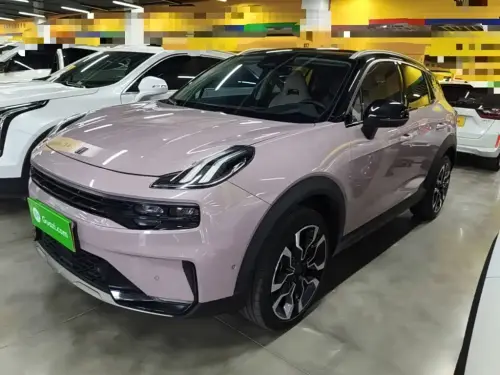 Lynk & Co 06, 2022