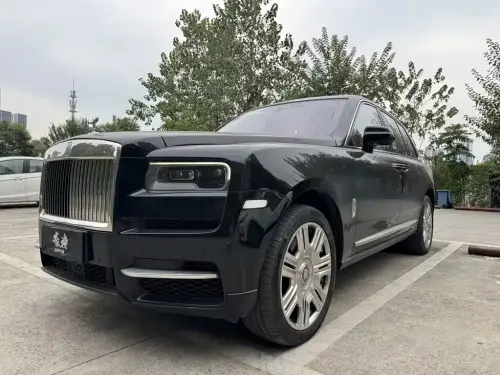 Rolls-Royce Cullinan, 2020