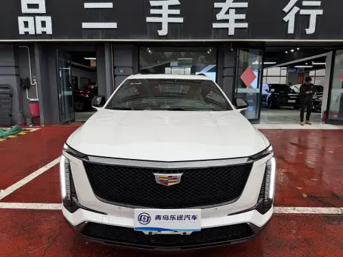 Cadillac XT5, 2025