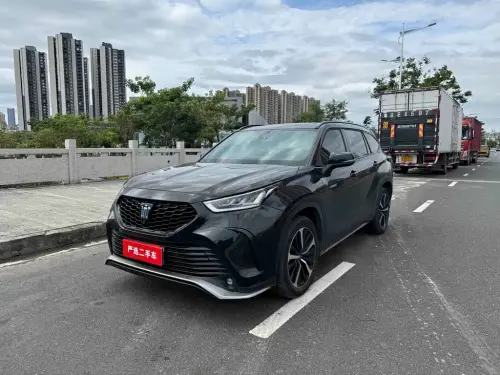 Toyota Crown Kluger, 2023