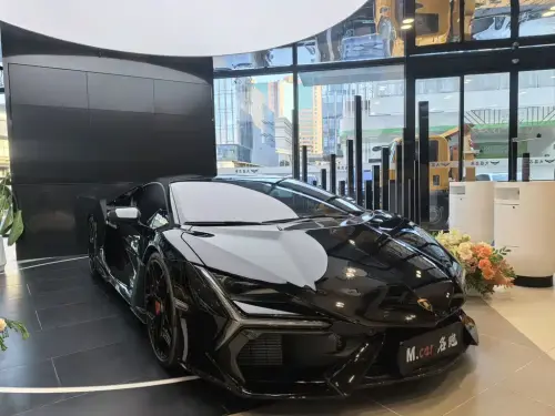 Lamborghini Revuelto, 2025
