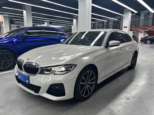 BMW 3-Series, 2021