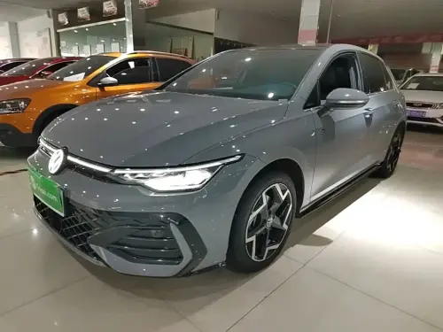 Volkswagen Golf, 2026