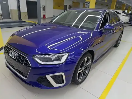 Audi A4, 2021