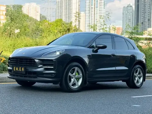 Porsche Macan, 2020