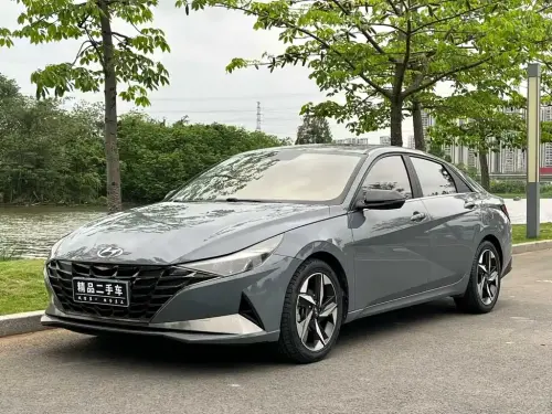 Hyundai Elantra, 2021