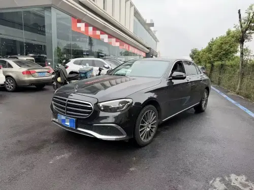 Mercedes-Benz E-Class, 2022