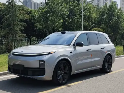 Li Auto L8, 2023