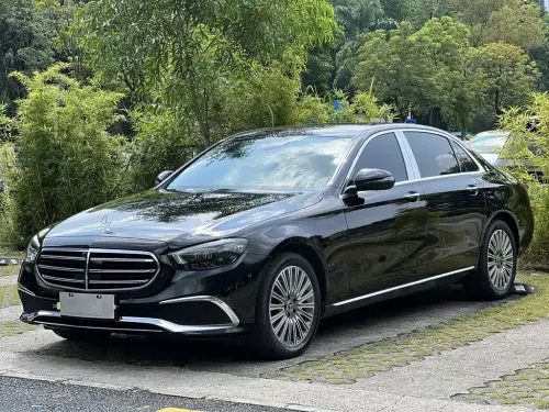 Mercedes-Benz E-Class, 2022