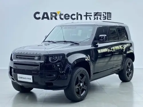 Land Rover Defender, 2023