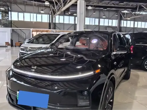 Li Auto L7, 2025