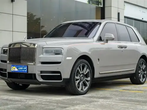 Rolls-Royce Cullinan, 2024