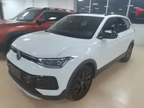 Volkswagen Tharu, 2025