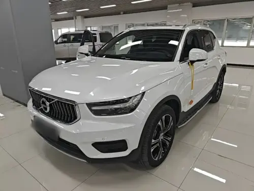 Volvo XC40, 2021