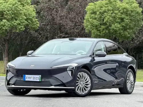 Buick Zhijing L7, 2025