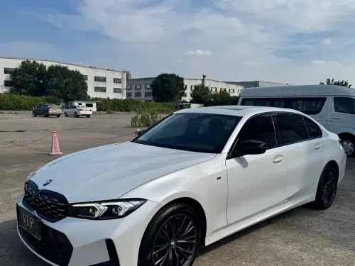 BMW 3-Series, 2024