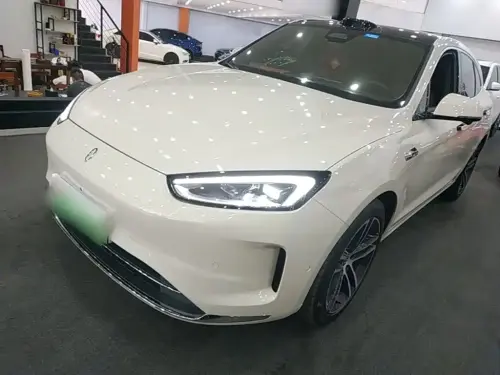 AITO M5, 2025