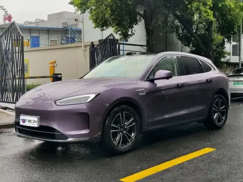 AITO M5, 2025