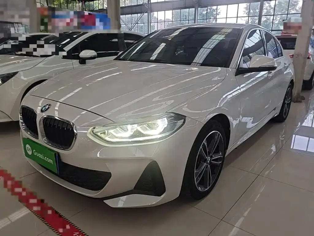 BMW 1-Series, 2021