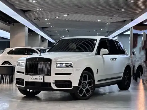 Rolls-Royce Cullinan, 2021