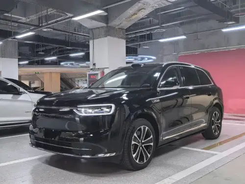 AITO M7, 2025