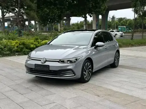 Volkswagen Golf, 2021